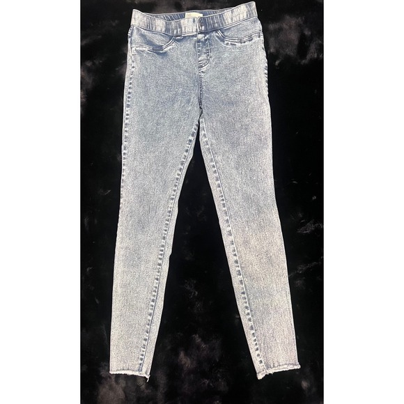 HUE Denim - Hue Studio Women's Denim Jeggings‎ Medium Pull-On Acid Wash Distress Hem